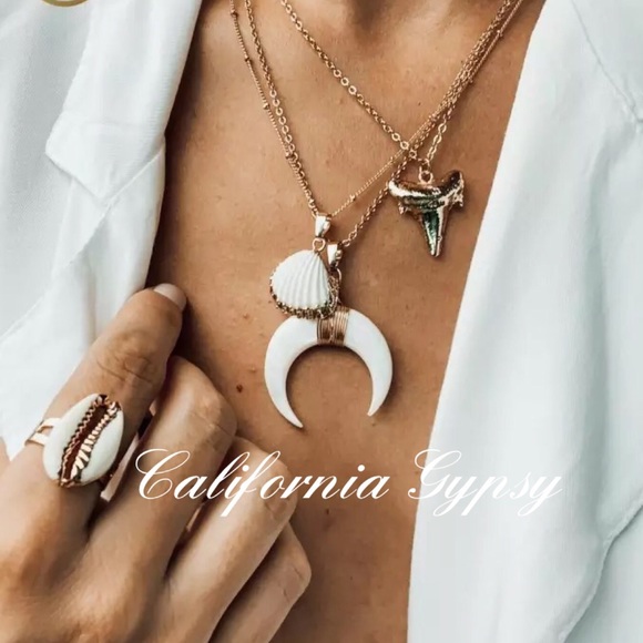 Layered Crescent Moon Boho Beach Necklace - Picture 3 of 6